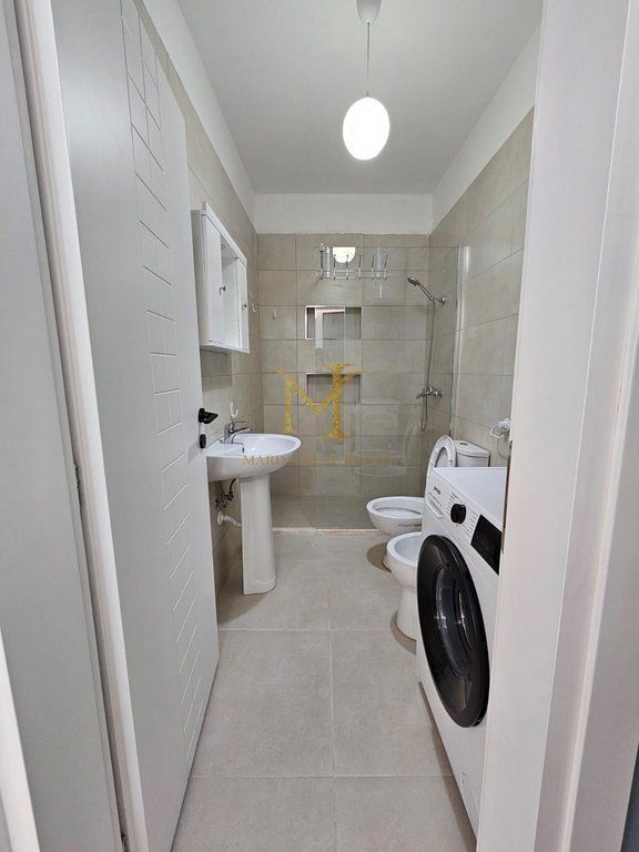 APARTMENT FOR RENT AT THE INDUSTRIAL MARKET 525€!