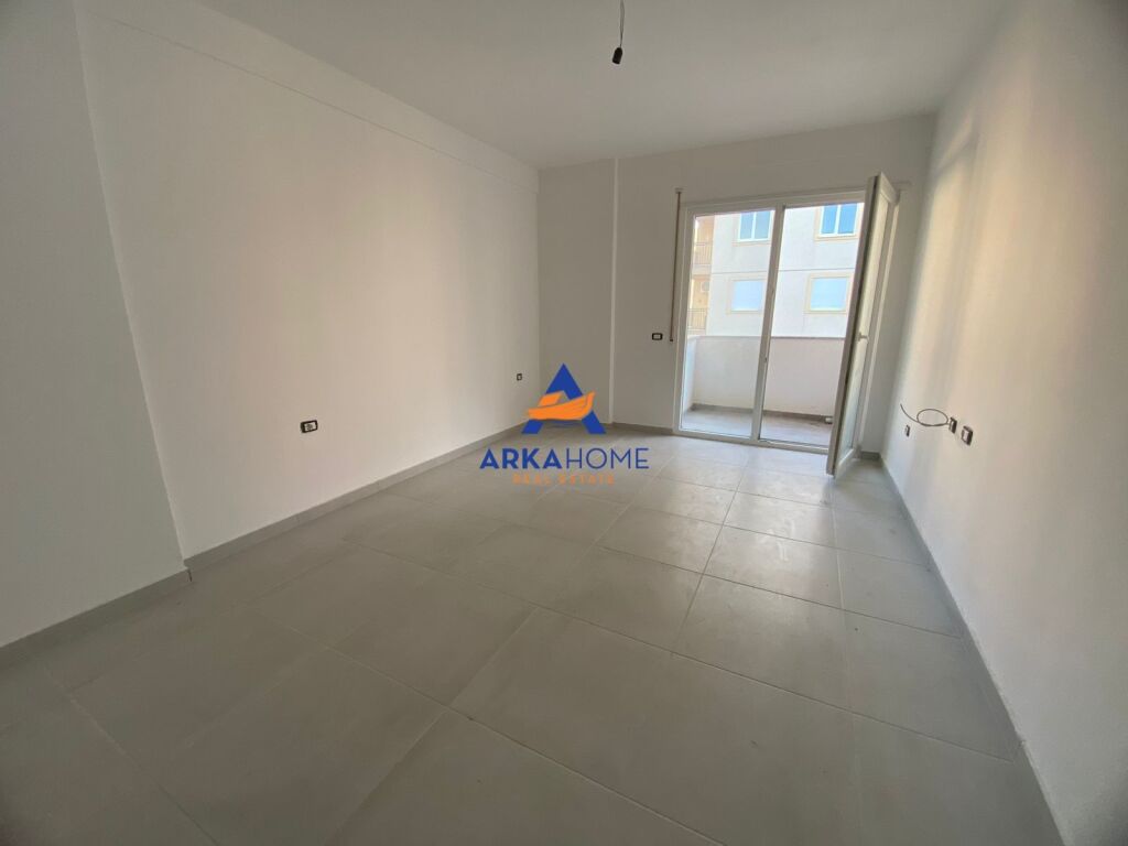 VENDESI APPARTAMENTO 2+1 "HOTEL DOMUS, SHENGJIN" 132250 EURO