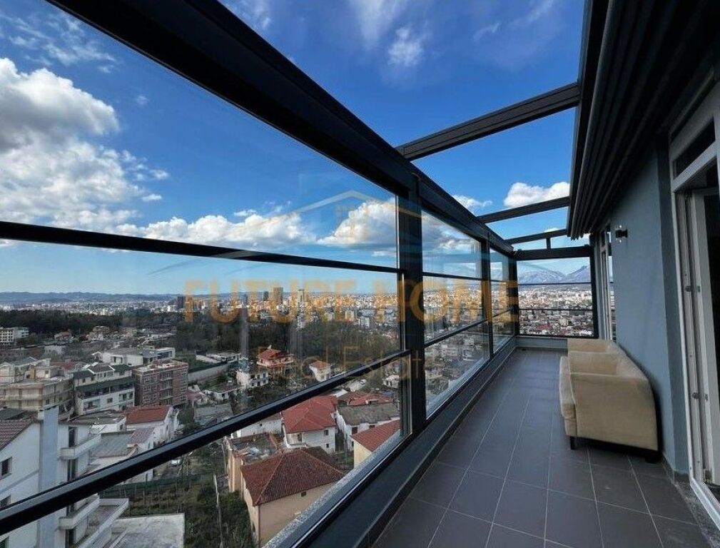 For sale, 2+1+2 parking space apartment, Sauk, near Xibraku Restaurant, Tirana.