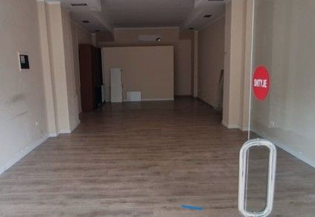 Affitto, Locale Commerciale, Ex Esposizione, Tirana