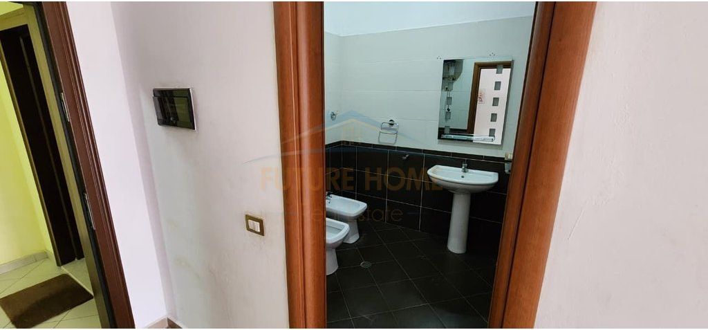 Qira, Apartament 2+1, Rruga Jordan Misja