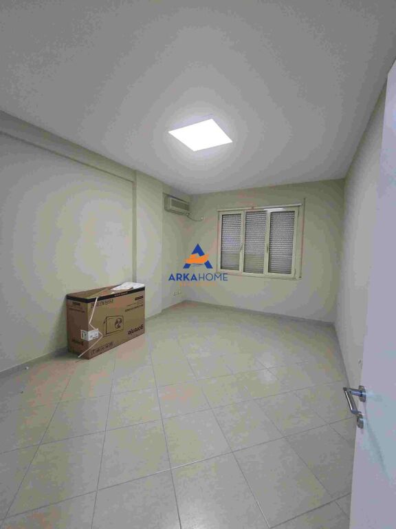 OFFICE SPACE FOR RENT 140M2 "KARL GEGA STREET, TRAIN STATION AREA" 1000 EURO