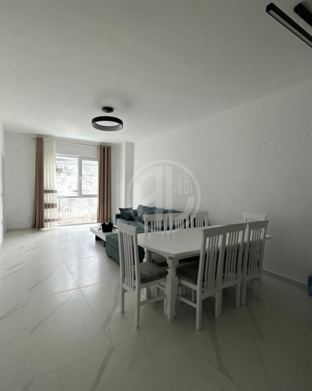 Apartament 2+1 për shitje — vijë e parë, Mali i Robit , pamje deti