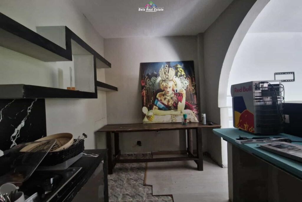 Lokal me qera tek Kopshti Zoologjik (ID BL2119) Tirane
