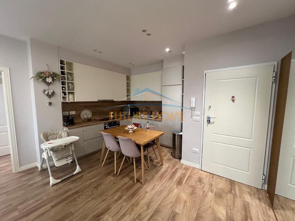 For rent, Apartment 2+1, Shkëmbi Kavajës, Durrës.