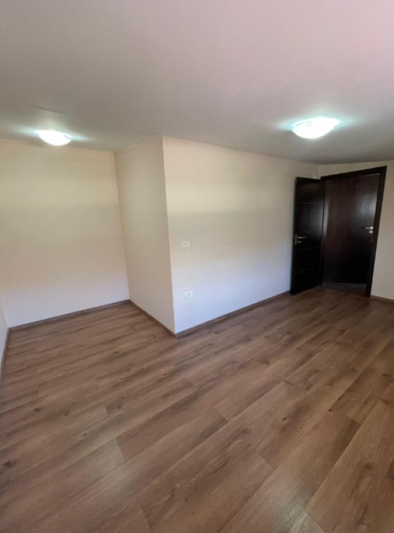 Villa su 4 piani con piscina in vendita – Akacia Hills, TEG
