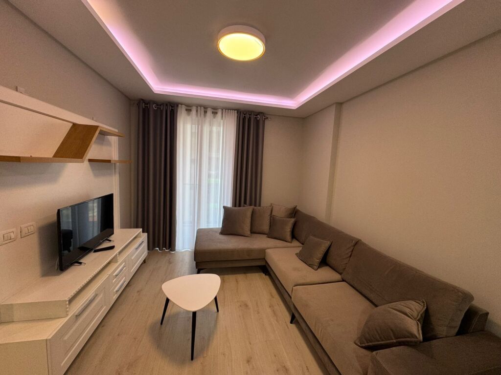 Affittasi appartamento 2+1 Astir. "Residenza Future Home"
