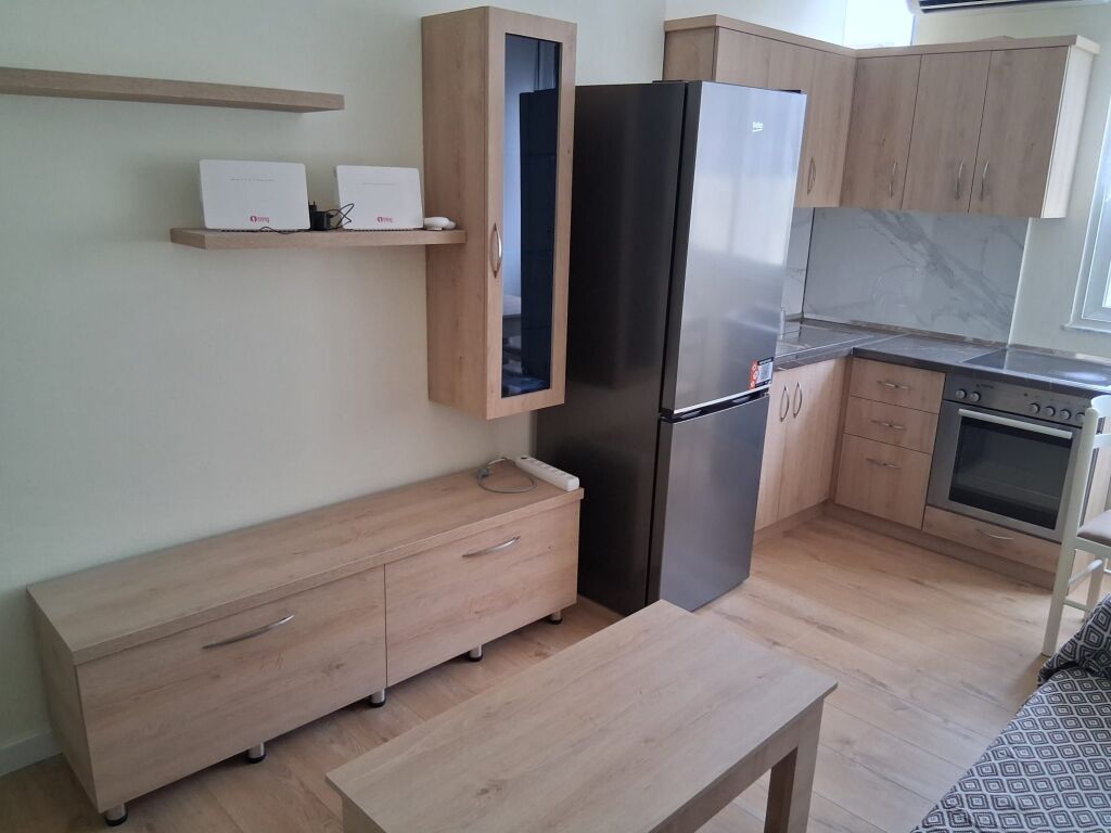 Appartamento 1+1 in affitto sulla spiaggia, vista mare – vicino all'Hotel Adriatik
