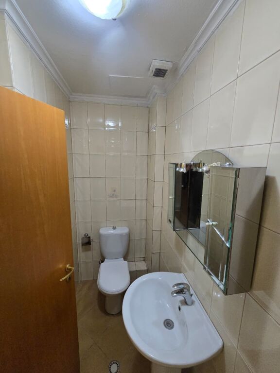 Jepet me qira 2+1 ne Zogu i Zi