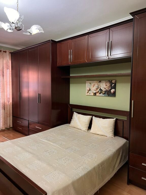 Shitet apartament 2+1+2 ne Astir