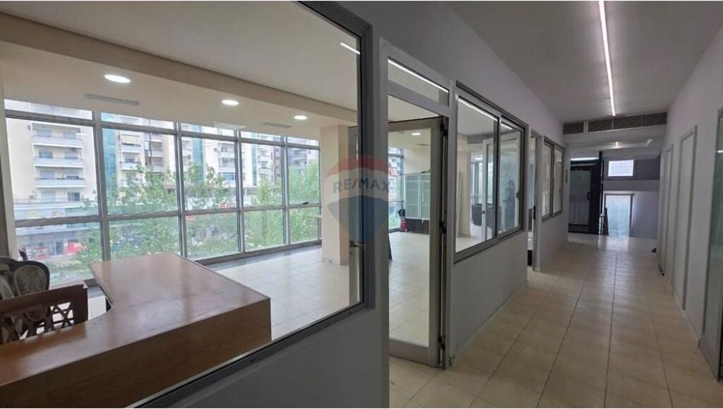 Business premises for rent for dental clinic offices, aesthetic clinics, etc.