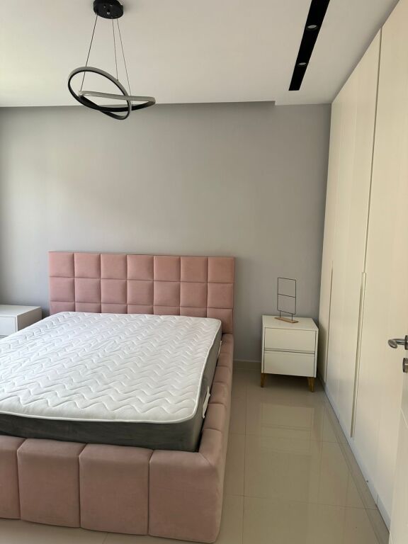 Apartament me qera 1+1 21-Dhjetori
