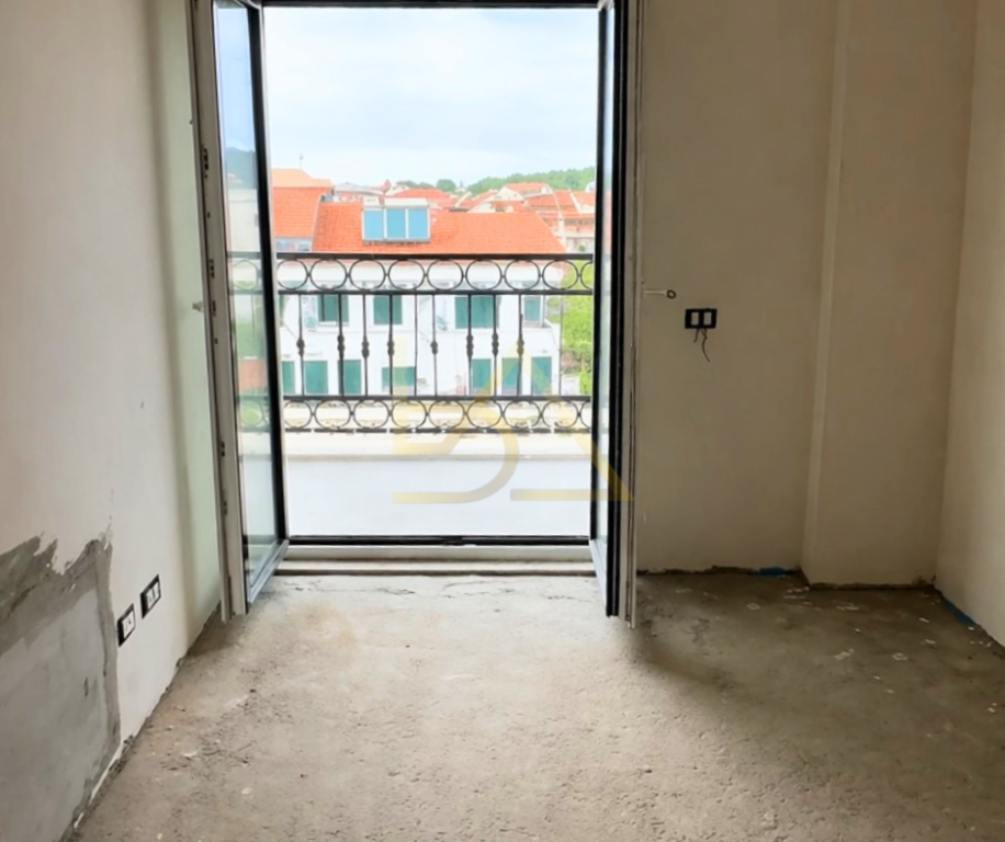 Appartamento in Vendita – Tirana Porta e Re