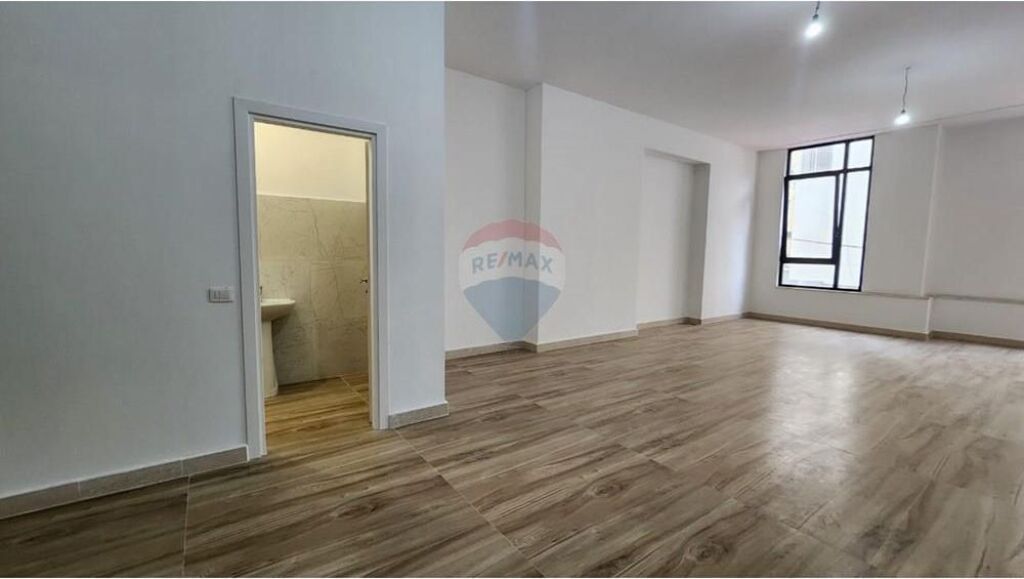 We offer commercial space for office in the Center.
