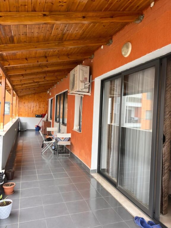 Shitet apartament 2+1+2 ne Astir