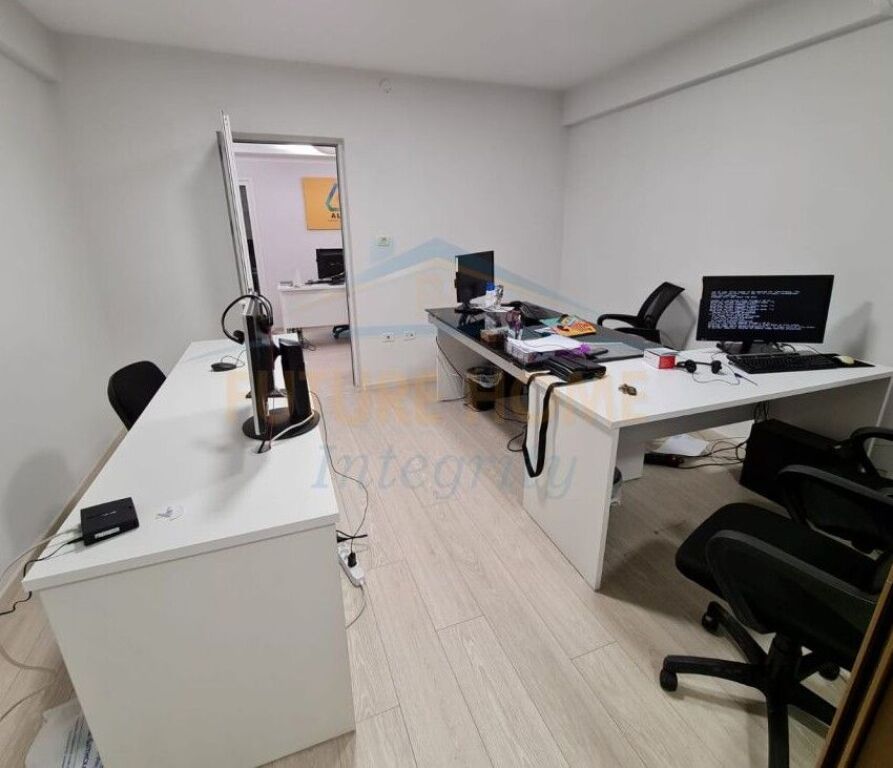 Rent, Business Premises, Blloku, Tirana.