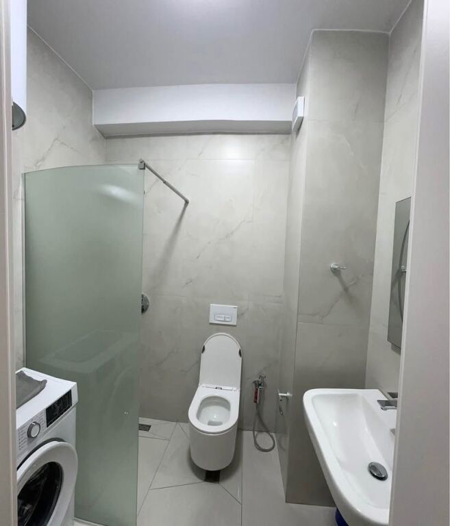 Apartament 1+1 bosh me qera tek Mangalemi