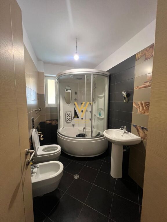 SHITET APARTAMENT 2+1+BLK TEK ISH FUSHA E AVIACIONIT 185.000 EURO - More