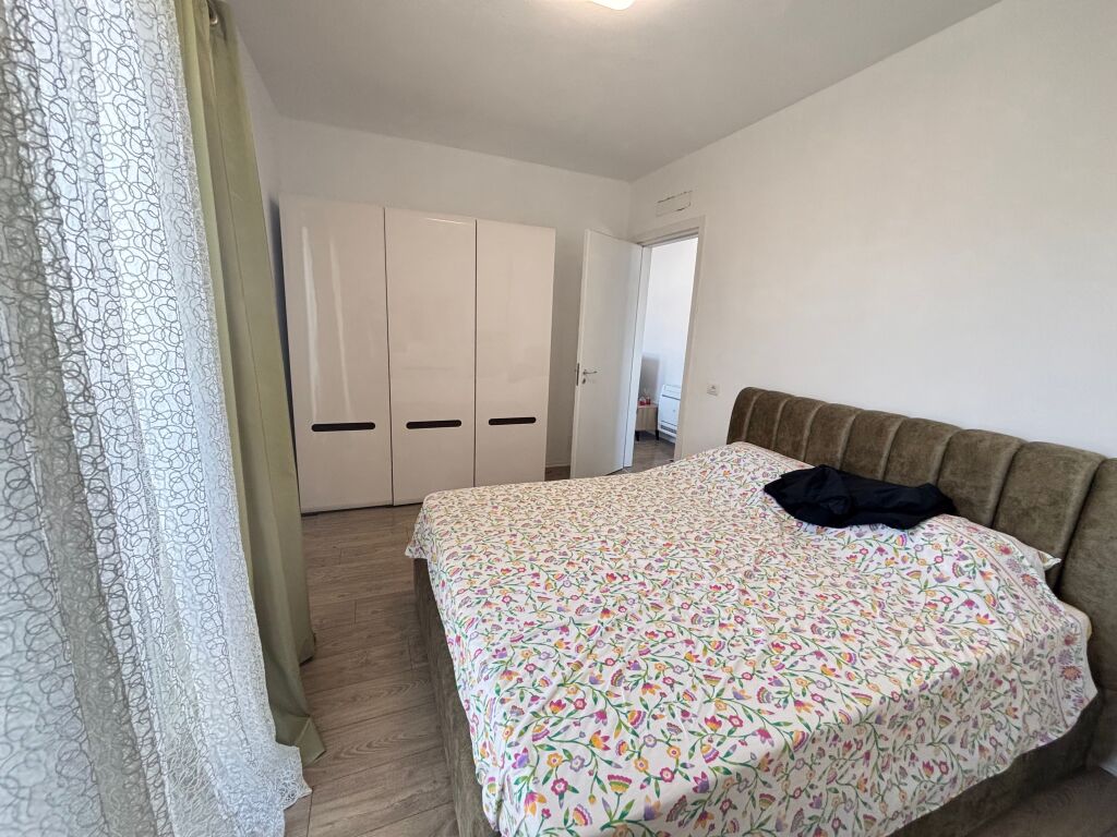 Apartament 2+1 per shitje ne Univers City