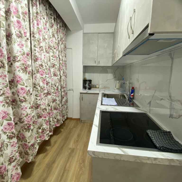 Apartament 1+1 me qira te 21 dhjetori