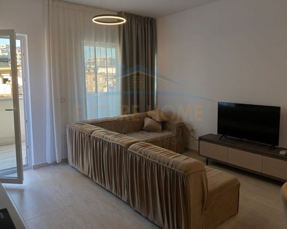 Rent, Apartment 2+1, Aura Complex, Tirana.