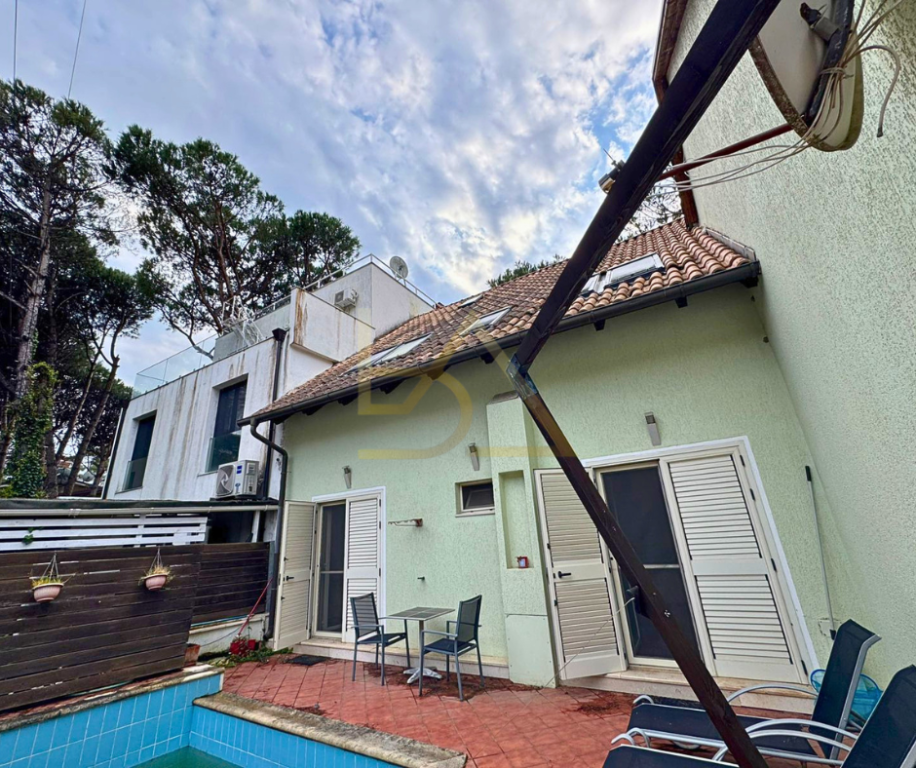 Villa for Rent – Durrës, Mak Albania