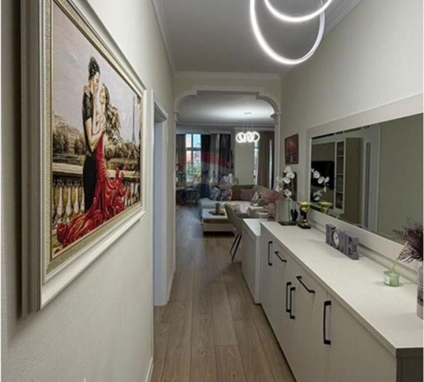 Apartament - Për Qira(ID: 530471016-21)