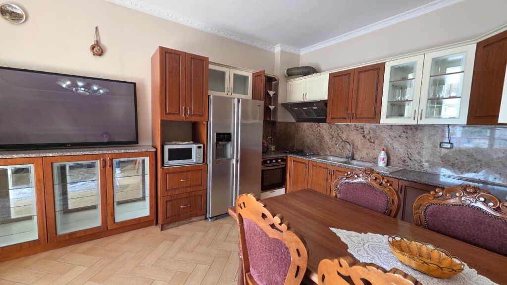 🏡 Appartamento 3+1 in vendita vicino a Conad, Vlora