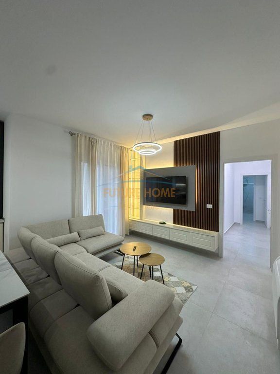 Qera, Apartament 2+1+2, Shkolla e Kuqe , Tirane