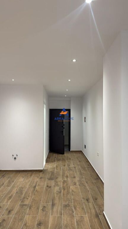 FOR RENT 2 OFFICE ROOMS 60M2 (EACH) 800 EURO (EACH)