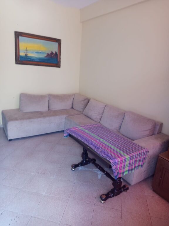 APPARTAMENTO 1+1. 23000 LEKE.PALAZZO GRAND