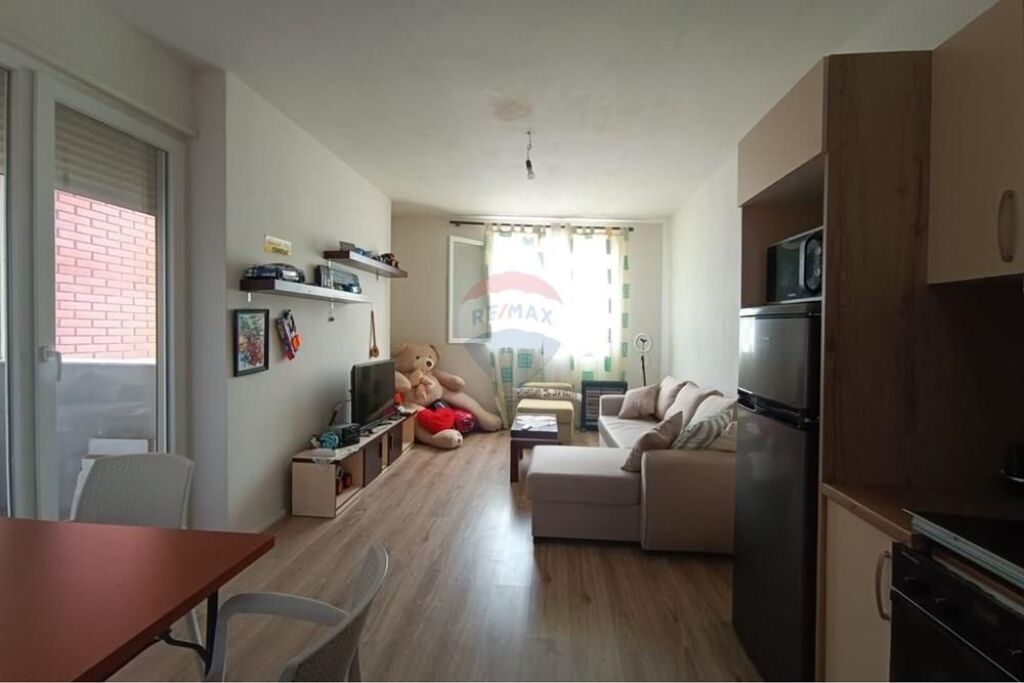 Apartament 1+1 per qira tek Kompleksi Golden Park!
