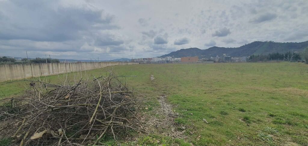 FOR SALE 7 000 M2 LAND IN VORE, TIRANA-DURRES