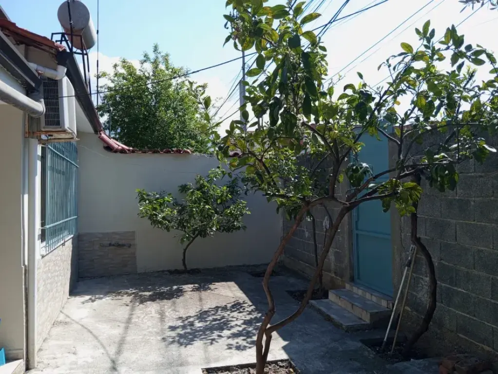 Rent | Private house 1 + 1 | Allias | 300 €/month