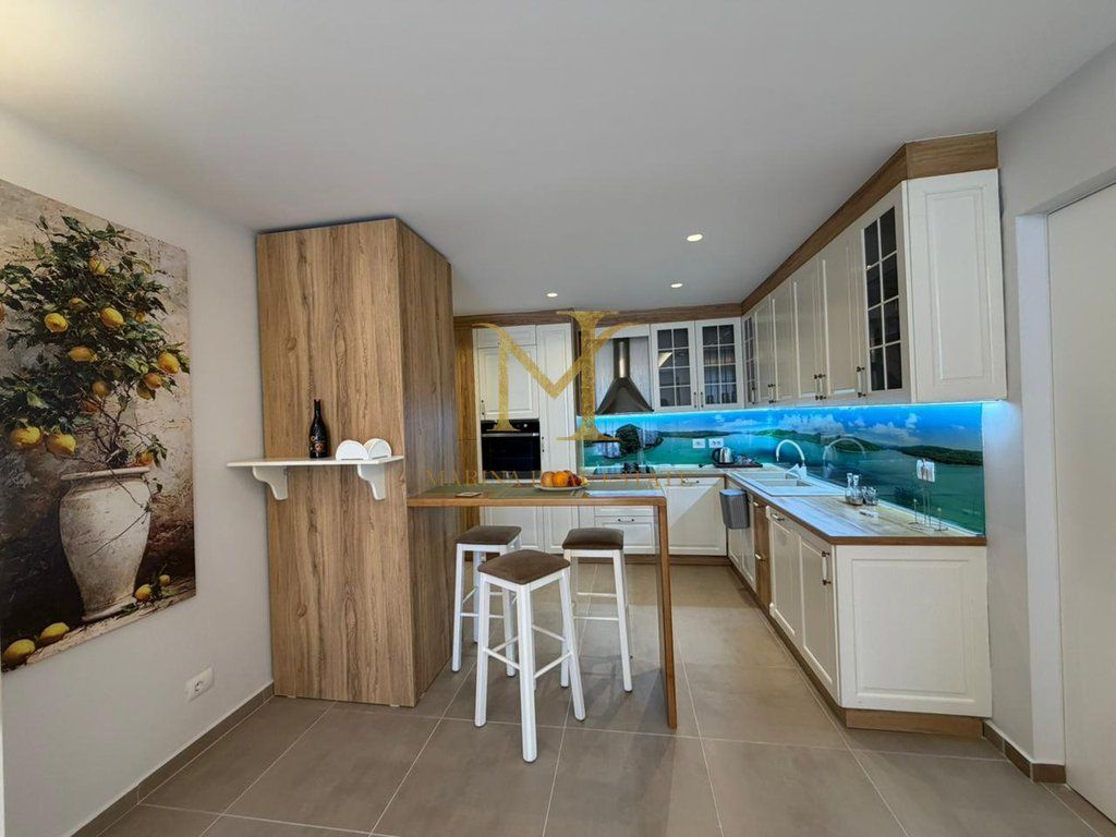FOR RENT 1+1 APARTMENT IN DURRES TRAIN STATION!