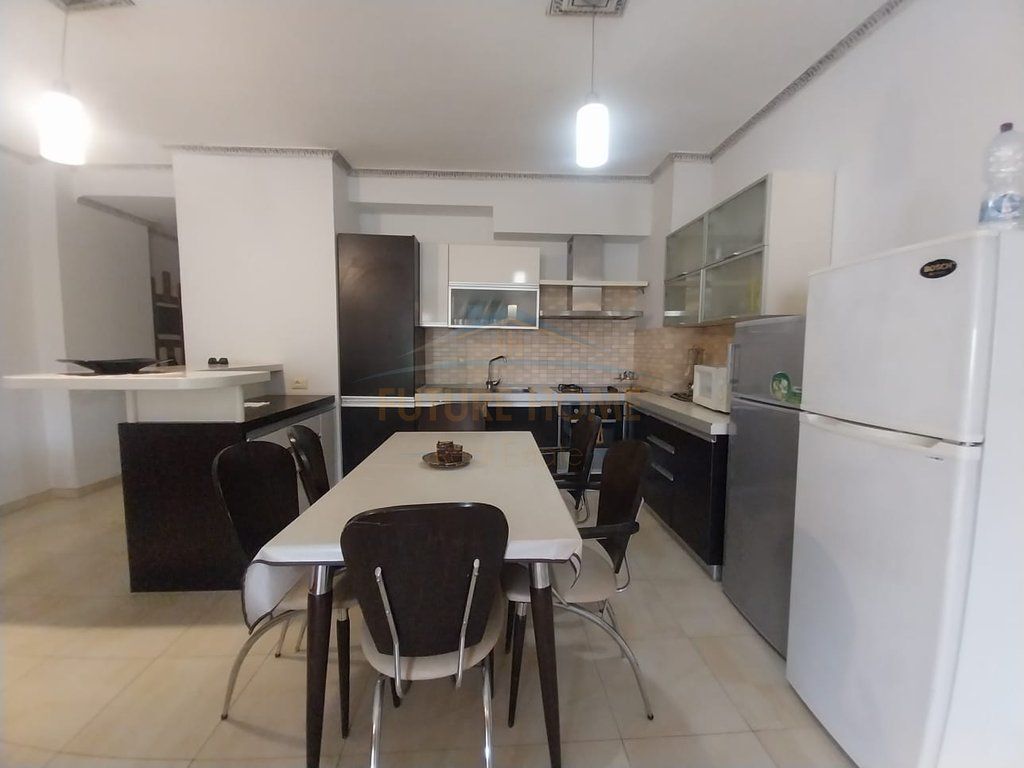 Rent, Apartment 2+1, Zogu i Zi, Tirane.