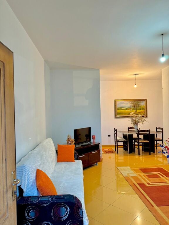 JEPET ME QERA APARTAMENT 1+1 - PAS KONVIKTEVE TE INXHINIERIA E NDERTIMITP