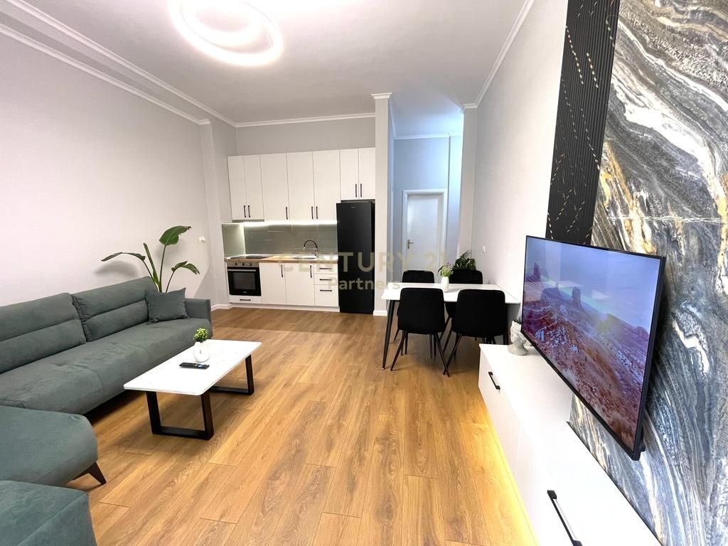 Shesim Apartament 1+1 | Pranë Restorant Freskut