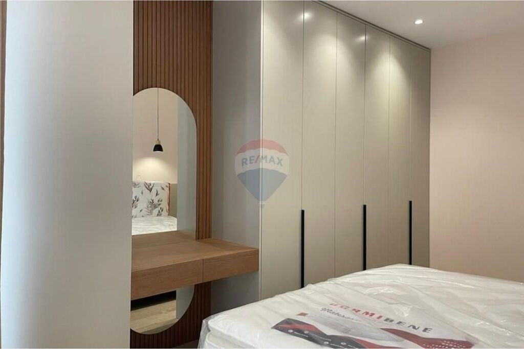 Apartament 1+1 me qira te Golden Tower!