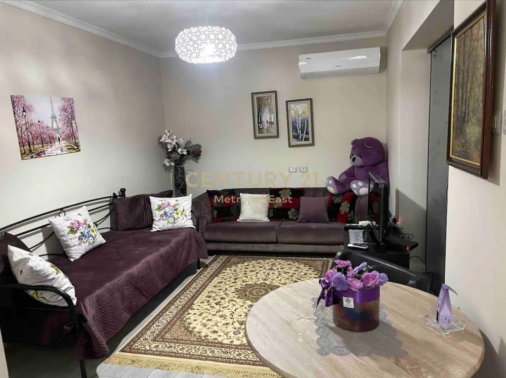 Appartamento 1+1 in affitto nel cuore di Tirana – Myslym Shyri