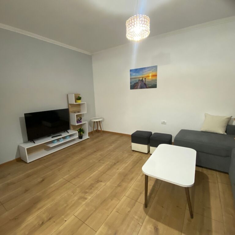Apartament 1+1 me qira te 21 dhjetori