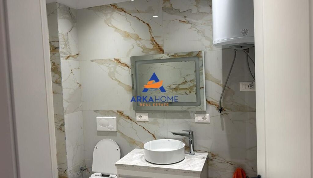 FOR RENT 2 OFFICE ROOMS 60M2 (EACH) 800 EURO (EACH)