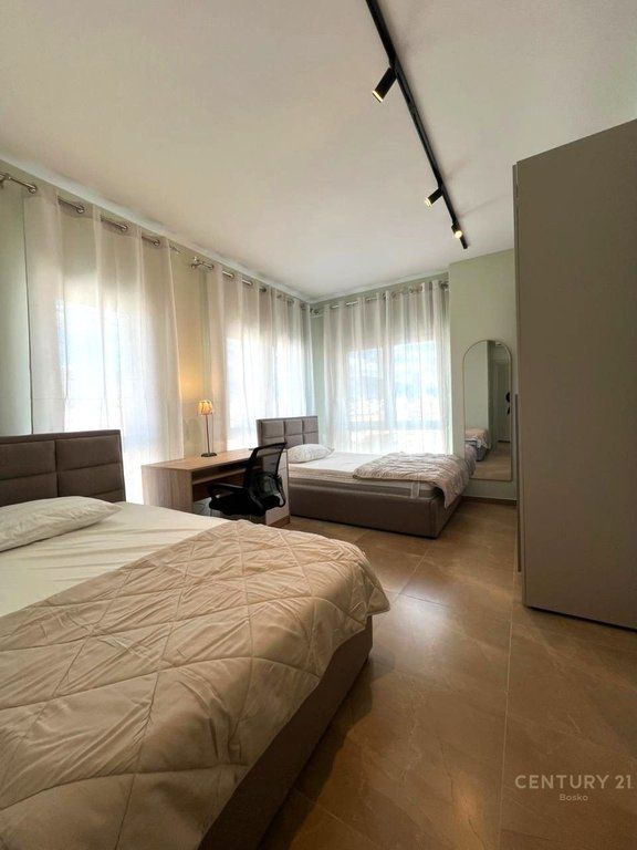 Jepet me qera apartament 2+1+2 tek “S-Block Living”, Zogu i Zi.