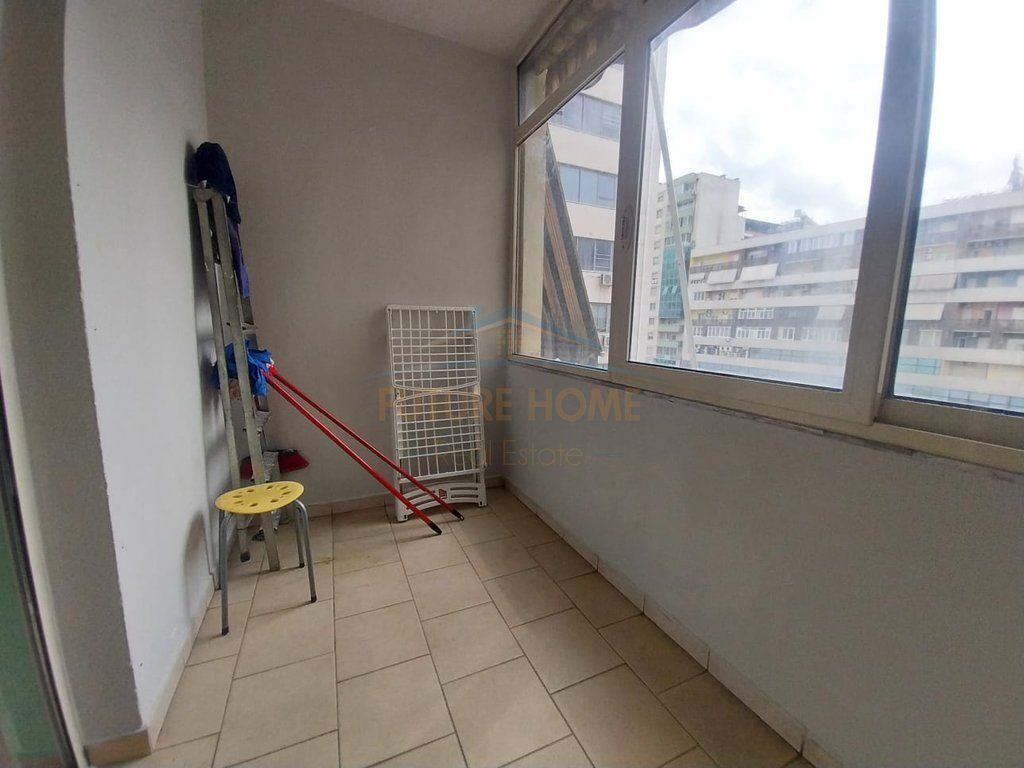 Rent, Apartment 2+1, Zogu i Zi, Tirane.