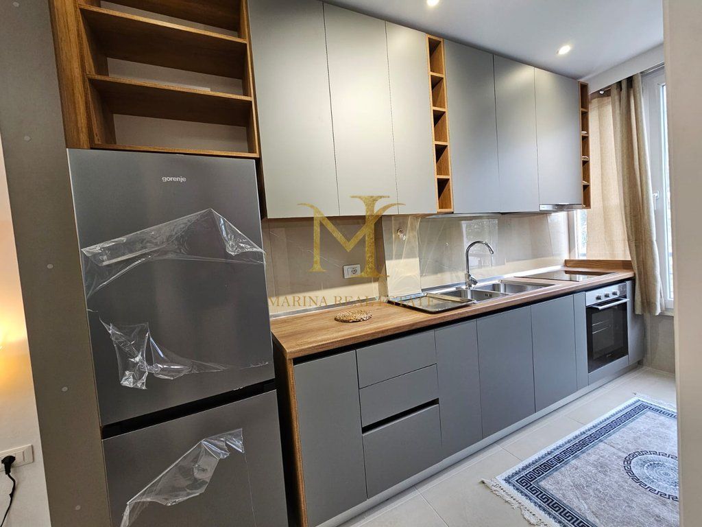 APARTMENT FOR RENT AT THE INDUSTRIAL MARKET 525€!