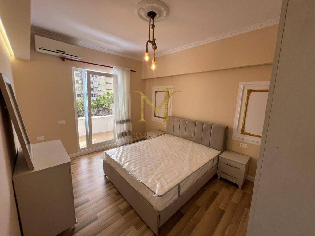 APARTMENT FOR RENT AT THE INDUSTRIAL MARKET 525€!