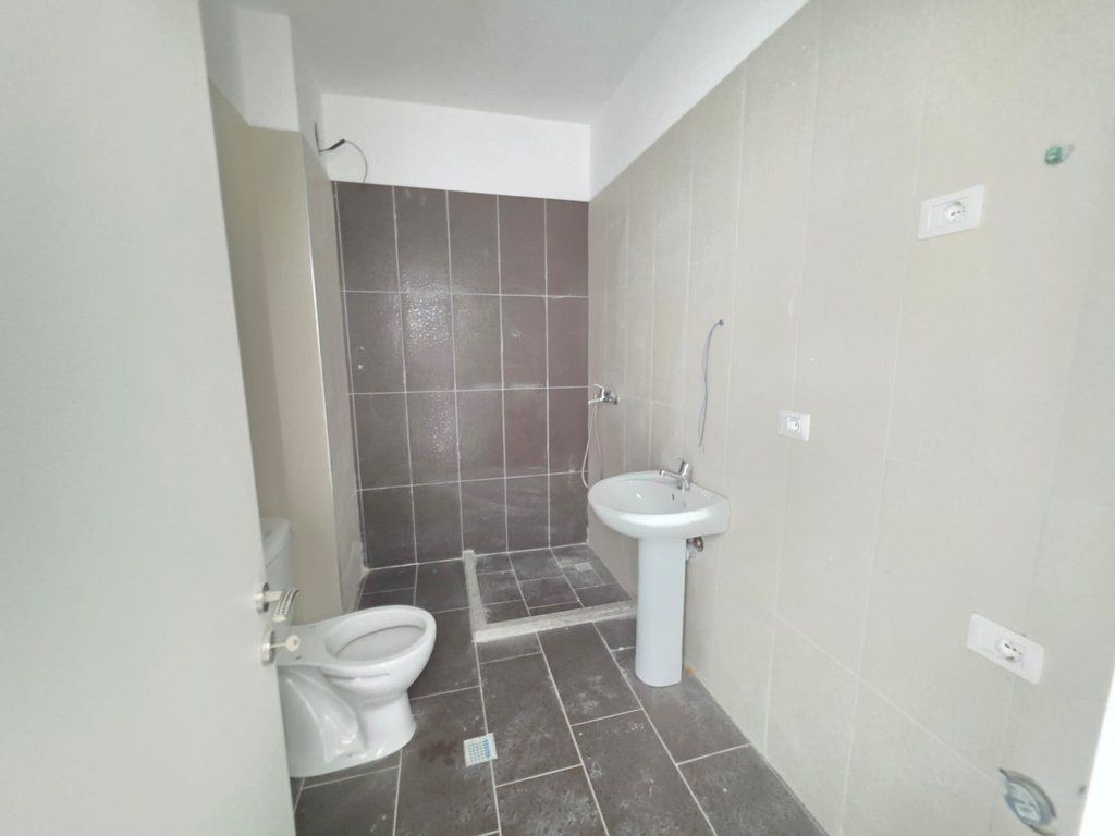 APPARTAMENTO 1+1 IN VENDITA, SHENGJIN