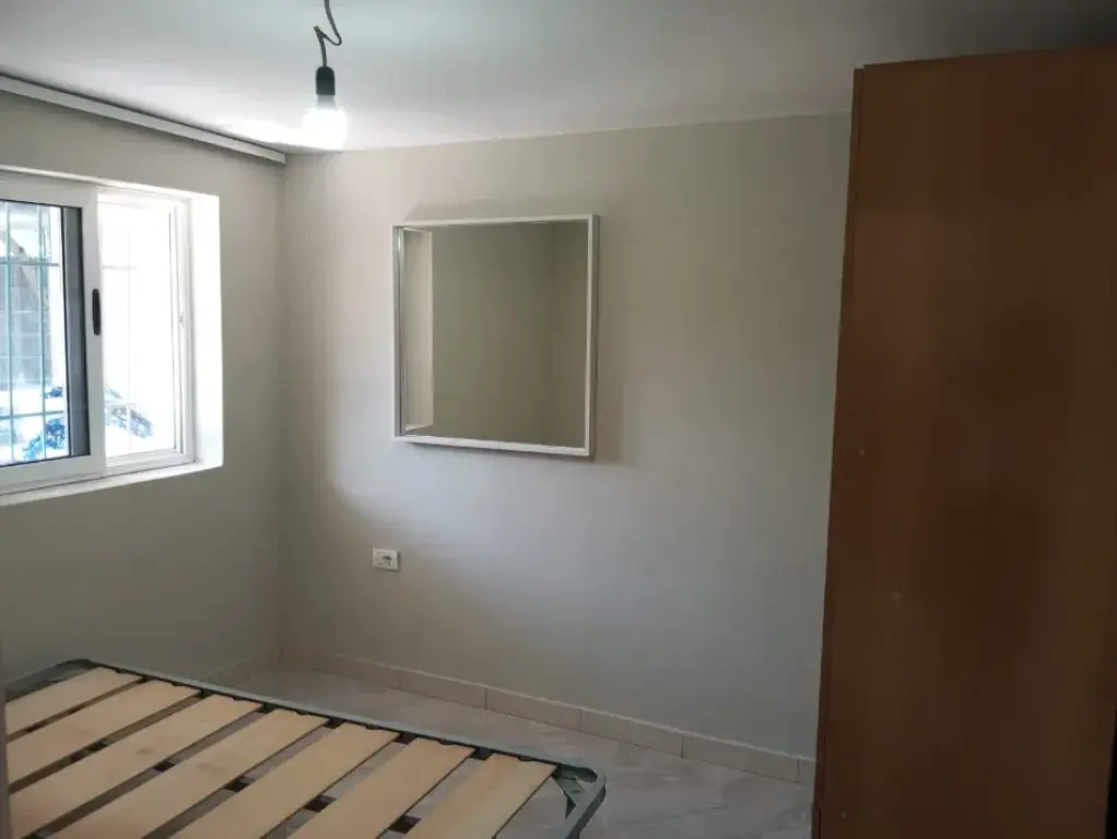 Rent | Private house 1 + 1 | Allias | 300 €/month