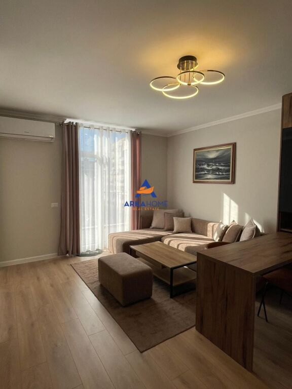 VENDESI APPARTAMENTO 2+1+BALCONE "GRAND GALLERY, YZBERISHT" 175.000 EURO