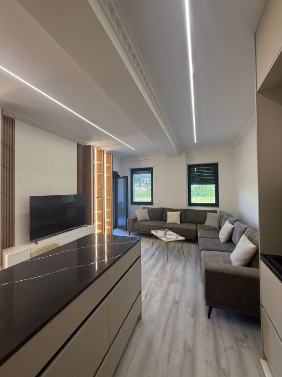 Appartamento 2+1+2 con parcheggio in affitto, Lago Secco